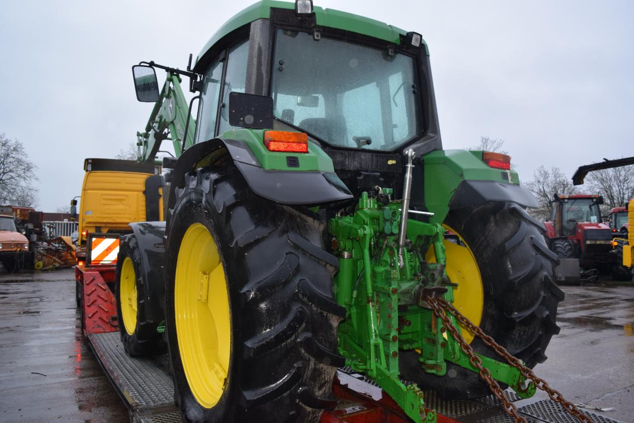John Deere 6210 - Traktor: slika John Deere 6210 - Traktor John Deere 6210 - Traktor: slika John Deere 6210 - Traktor