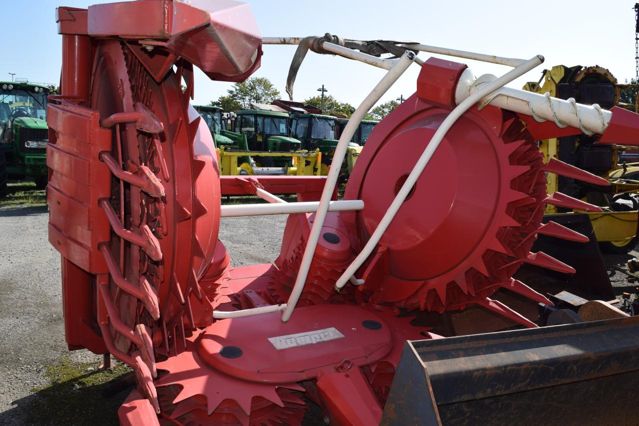 Kemper Champion 4500 - Kombajn za kukuruz: slika Kemper Champion 4500 - Kombajn za kukuruz Kemper Champion 4500 - Kombajn za kukuruz: slika Kemper Champion 4500 - Kombajn za kukuruz