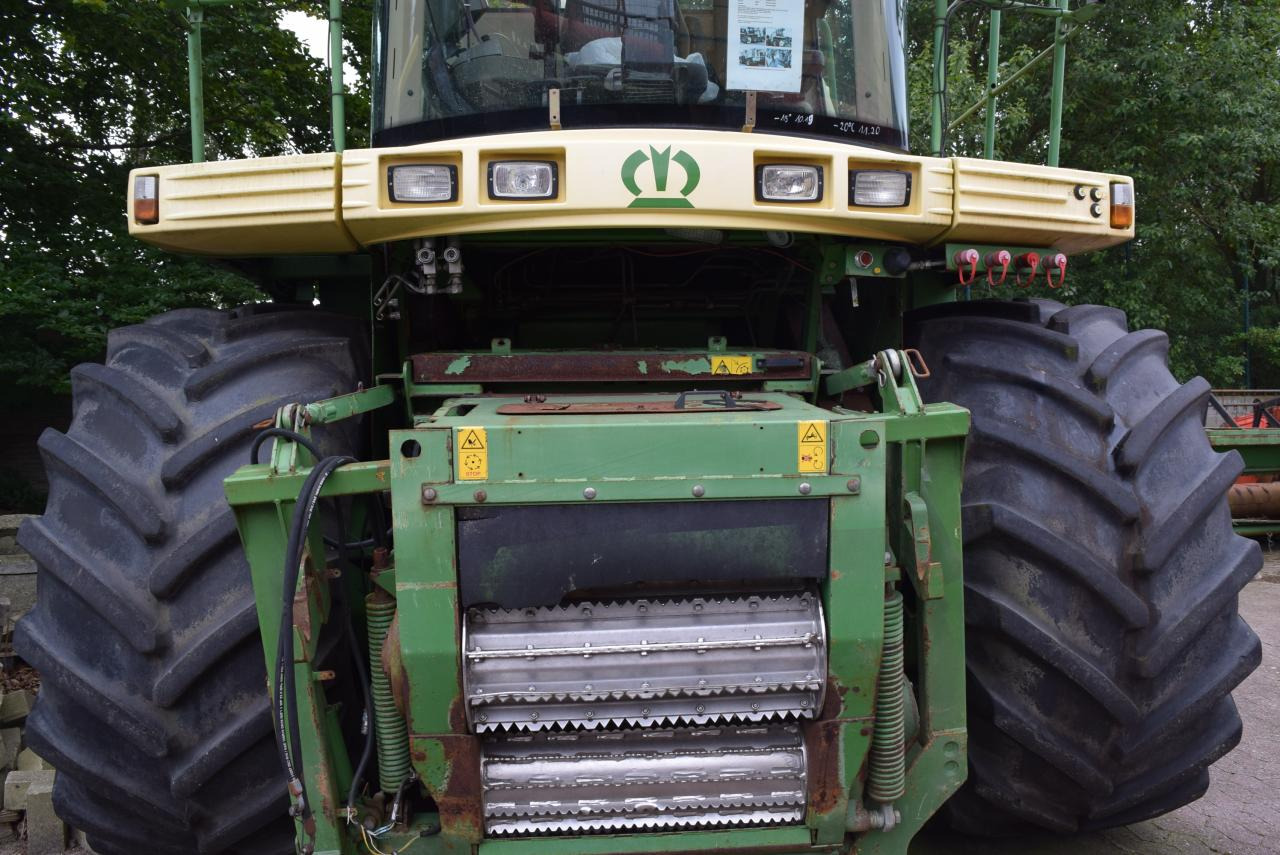 Krone BIG X V12 - Silažni kombajn: slika Krone BIG X V12 - Silažni kombajn Krone BIG X V12 - Silažni kombajn: slika Krone BIG X V12 - Silažni kombajn