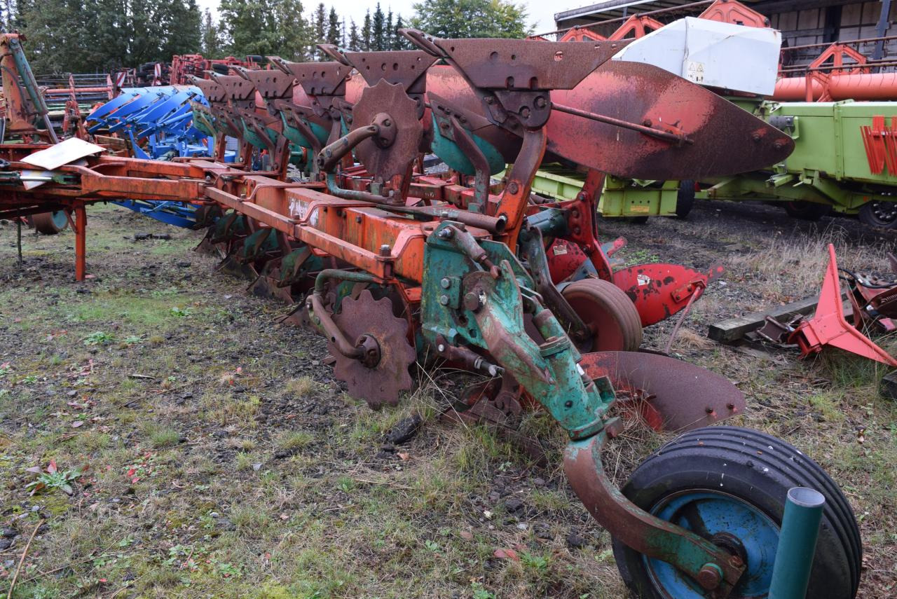 Kverneland LF 85 Vario - Plug: slika Kverneland LF 85 Vario - Plug Kverneland LF 85 Vario - Plug: slika Kverneland LF 85 Vario - Plug