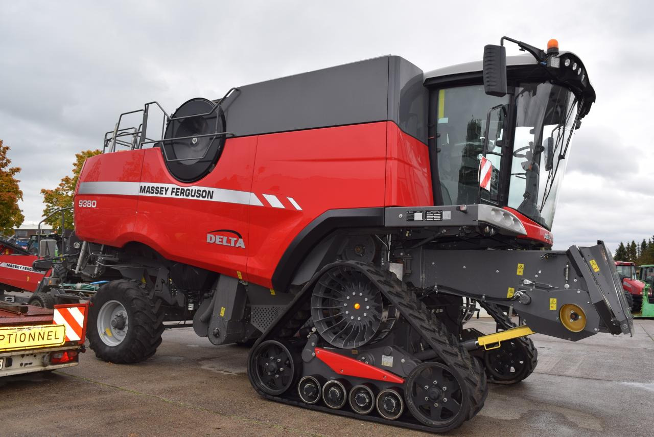 Massey Ferguson MF 9380 Delta Hybrid - Kombajn za žetvu: slika Massey Ferguson MF 9380 Delta Hybrid - Kombajn za žetvu Massey Ferguson MF 9380 Delta Hybrid - Kombajn za žetvu: slika Massey Ferguson MF 9380 Delta Hybrid - Kombajn za žetvu