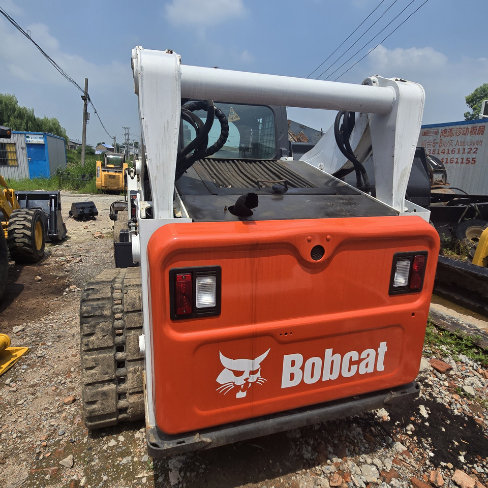 BOBCAT T770 - Mini utovarivač: slika BOBCAT T770 - Mini utovarivač BOBCAT T770 - Mini utovarivač: slika BOBCAT T770 - Mini utovarivač