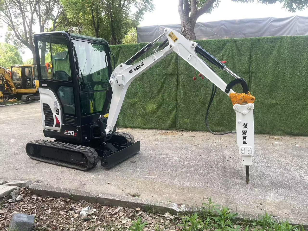Bobcat E20Z - Mini bager: slika Bobcat E20Z - Mini bager Bobcat E20Z - Mini bager: slika Bobcat E20Z - Mini bager