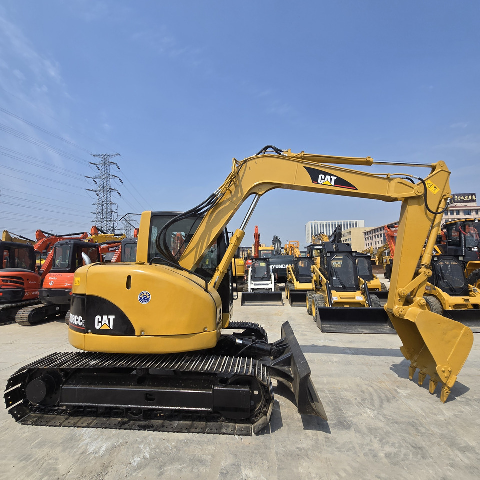 CAT 308CCR - Mini bager: slika CAT 308CCR - Mini bager CAT 308CCR - Mini bager: slika CAT 308CCR - Mini bager
