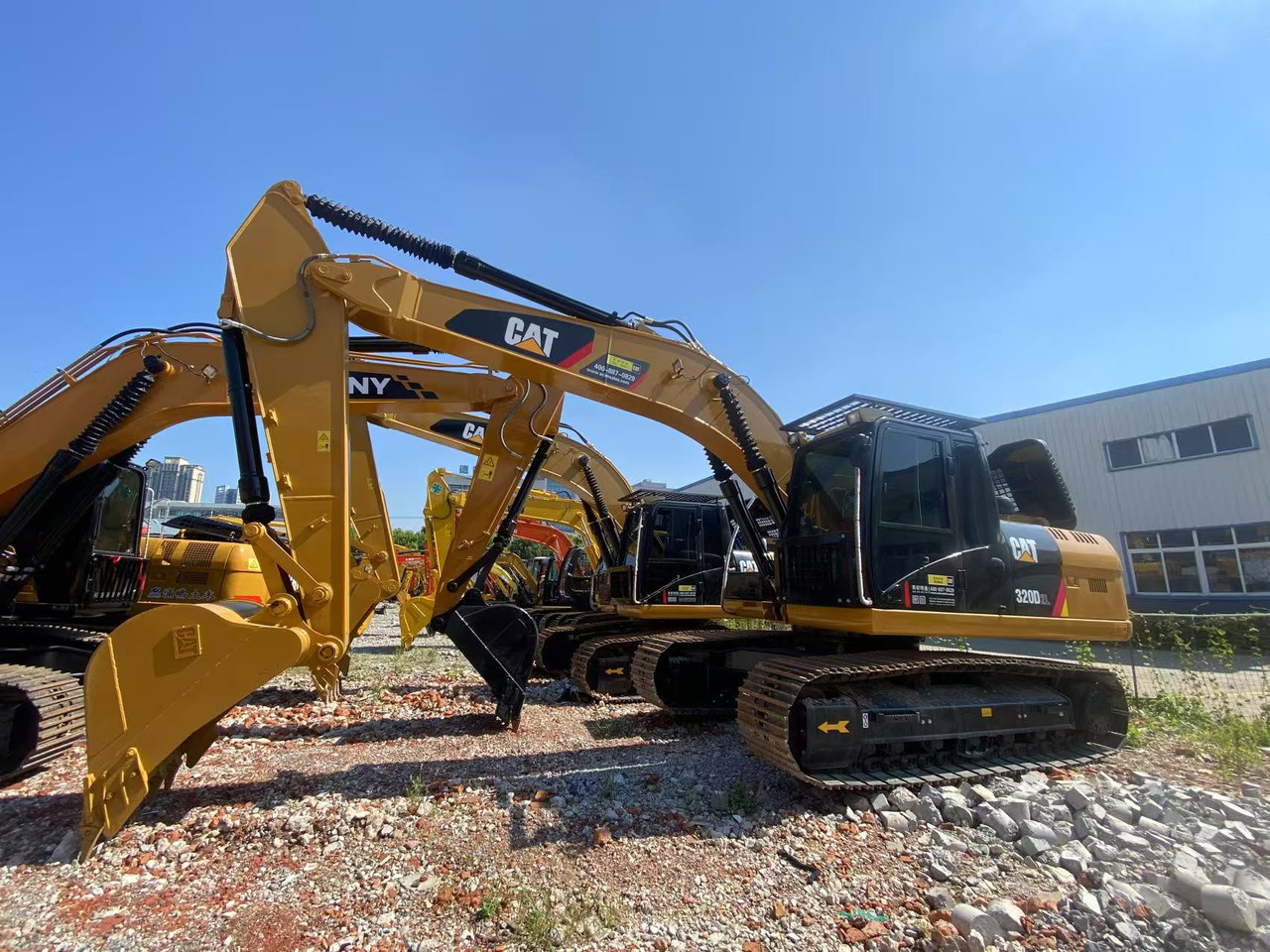 CAT 320D2L - Bager gusjeničar: slika CAT 320D2L - Bager gusjeničar CAT 320D2L - Bager gusjeničar: slika CAT 320D2L - Bager gusjeničar