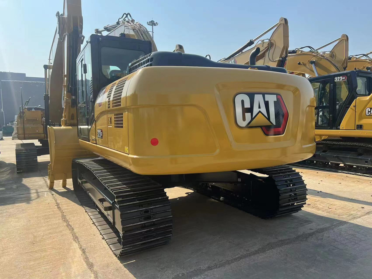 CAT 323GX - Bager gusjeničar: slika CAT 323GX - Bager gusjeničar CAT 323GX - Bager gusjeničar: slika CAT 323GX - Bager gusjeničar