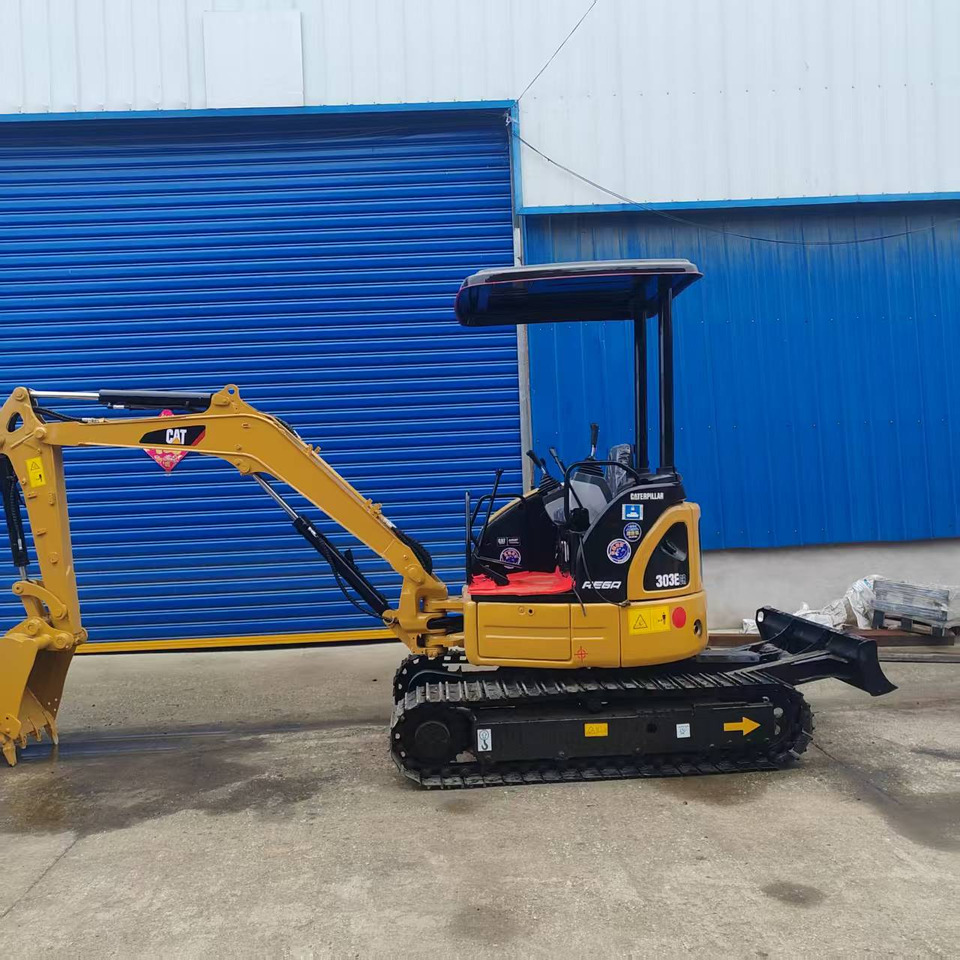 CATERPILLAR 303E CR - Mini bager: slika CATERPILLAR 303E CR - Mini bager CATERPILLAR 303E CR - Mini bager: slika CATERPILLAR 303E CR - Mini bager