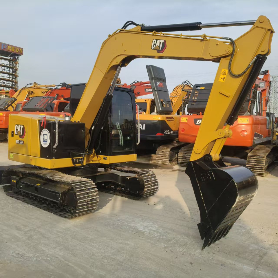 CATERPILLAR 307.5E2 - Mini bager: slika CATERPILLAR 307.5E2 - Mini bager CATERPILLAR 307.5E2 - Mini bager: slika CATERPILLAR 307.5E2 - Mini bager