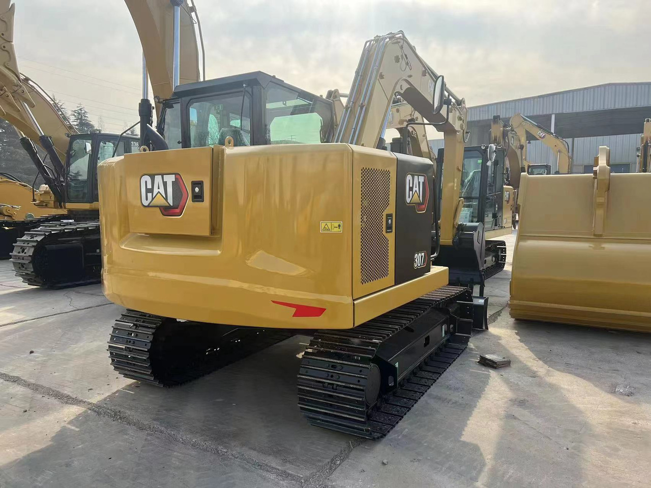 CATERPILLAR 307 - Mini bager: slika CATERPILLAR 307 - Mini bager CATERPILLAR 307 - Mini bager: slika CATERPILLAR 307 - Mini bager