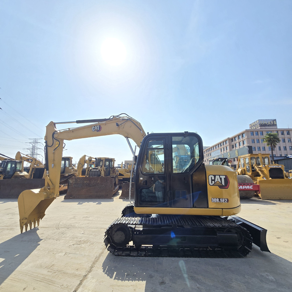 CATERPILLAR 308.5E2 - Mini bager: slika CATERPILLAR 308.5E2 - Mini bager CATERPILLAR 308.5E2 - Mini bager: slika CATERPILLAR 308.5E2 - Mini bager