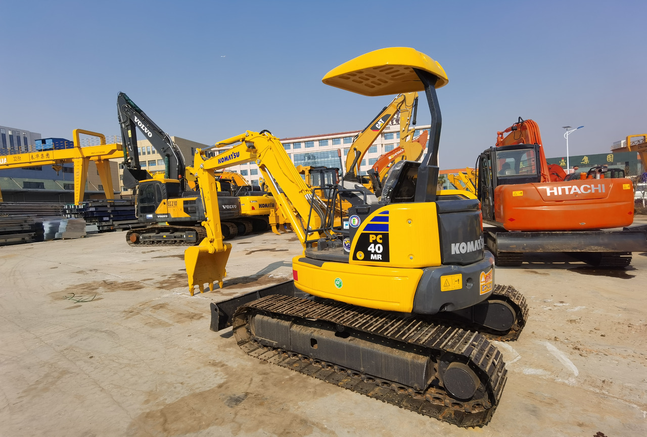 CATERPILLAR PC40MR - Mini bager: slika CATERPILLAR PC40MR - Mini bager CATERPILLAR PC40MR - Mini bager: slika CATERPILLAR PC40MR - Mini bager