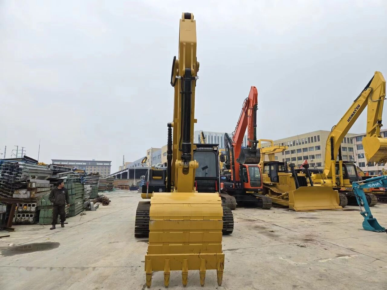 Caterpillar 320D2 - Bager gusjeničar: slika Caterpillar 320D2 - Bager gusjeničar Caterpillar 320D2 - Bager gusjeničar: slika Caterpillar 320D2 - Bager gusjeničar