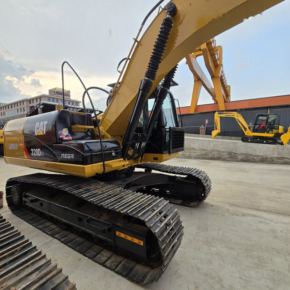 Caterpillar 320DL - Bager gusjeničar: slika Caterpillar 320DL - Bager gusjeničar Caterpillar 320DL - Bager gusjeničar: slika Caterpillar 320DL - Bager gusjeničar
