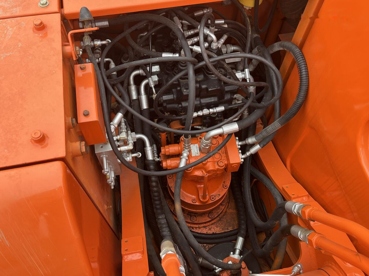 Doosan DH150LC-7 - Bager gusjeničar: slika Doosan DH150LC-7 - Bager gusjeničar Doosan DH150LC-7 - Bager gusjeničar: slika Doosan DH150LC-7 - Bager gusjeničar