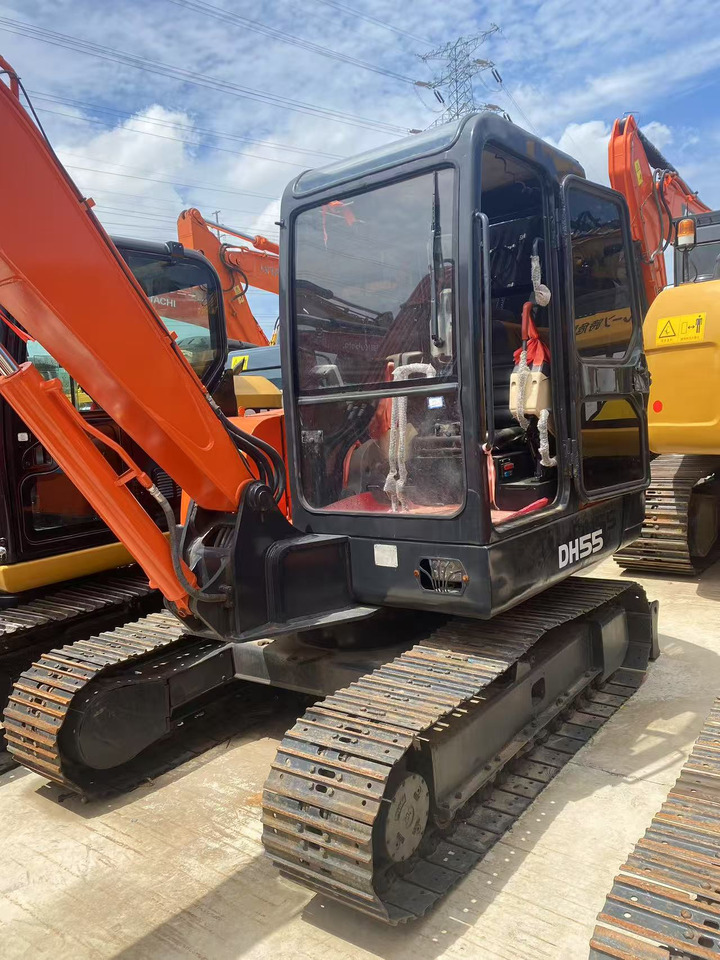 Doosan DH55 - Mini bager: slika Doosan DH55 - Mini bager Doosan DH55 - Mini bager: slika Doosan DH55 - Mini bager