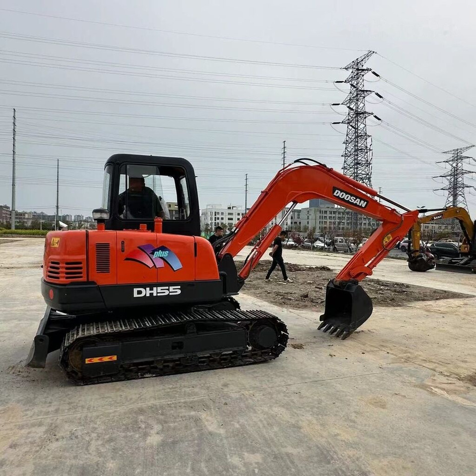 Doosan DH55 - Mini bager: slika Doosan DH55 - Mini bager Doosan DH55 - Mini bager: slika Doosan DH55 - Mini bager