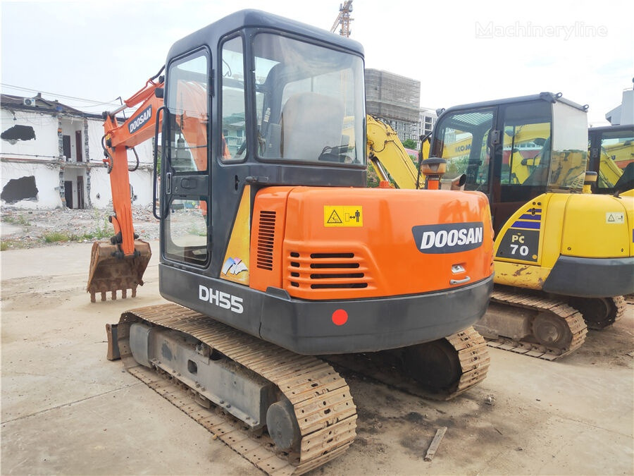 Doosan DH55-V - Mini bager: slika Doosan DH55-V - Mini bager Doosan DH55-V - Mini bager: slika Doosan DH55-V - Mini bager