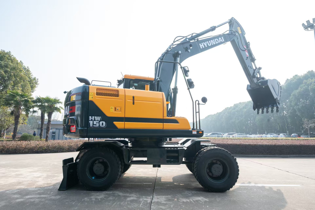 Zakup HYUNDAI HW150 HYUNDAI HW150: slika Zakup HYUNDAI HW150 HYUNDAI HW150