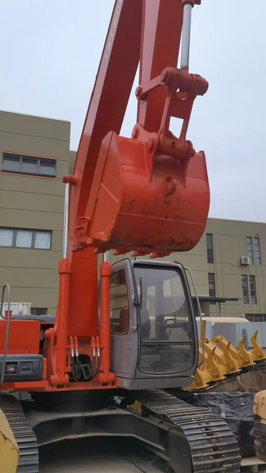 Hitachi EX200 - Bager gusjeničar: slika Hitachi EX200 - Bager gusjeničar Hitachi EX200 - Bager gusjeničar: slika Hitachi EX200 - Bager gusjeničar