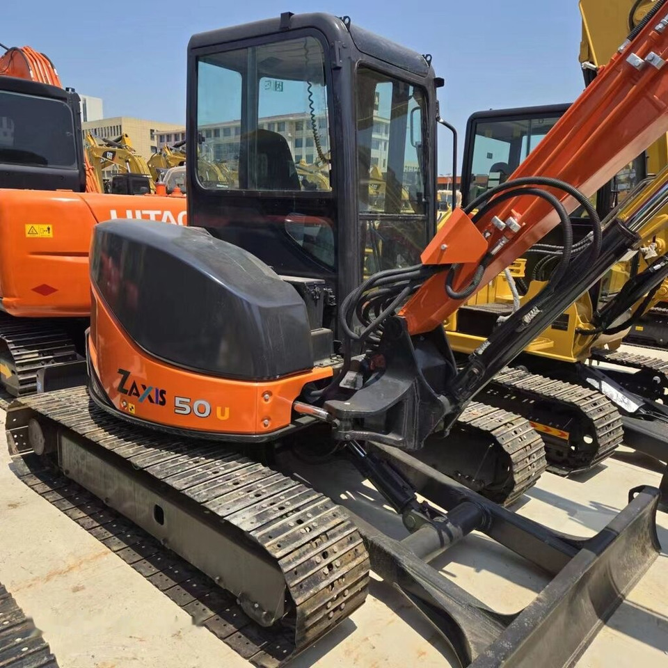 Hitachi ZX50U - Mini bager: slika Hitachi ZX50U - Mini bager Hitachi ZX50U - Mini bager: slika Hitachi ZX50U - Mini bager