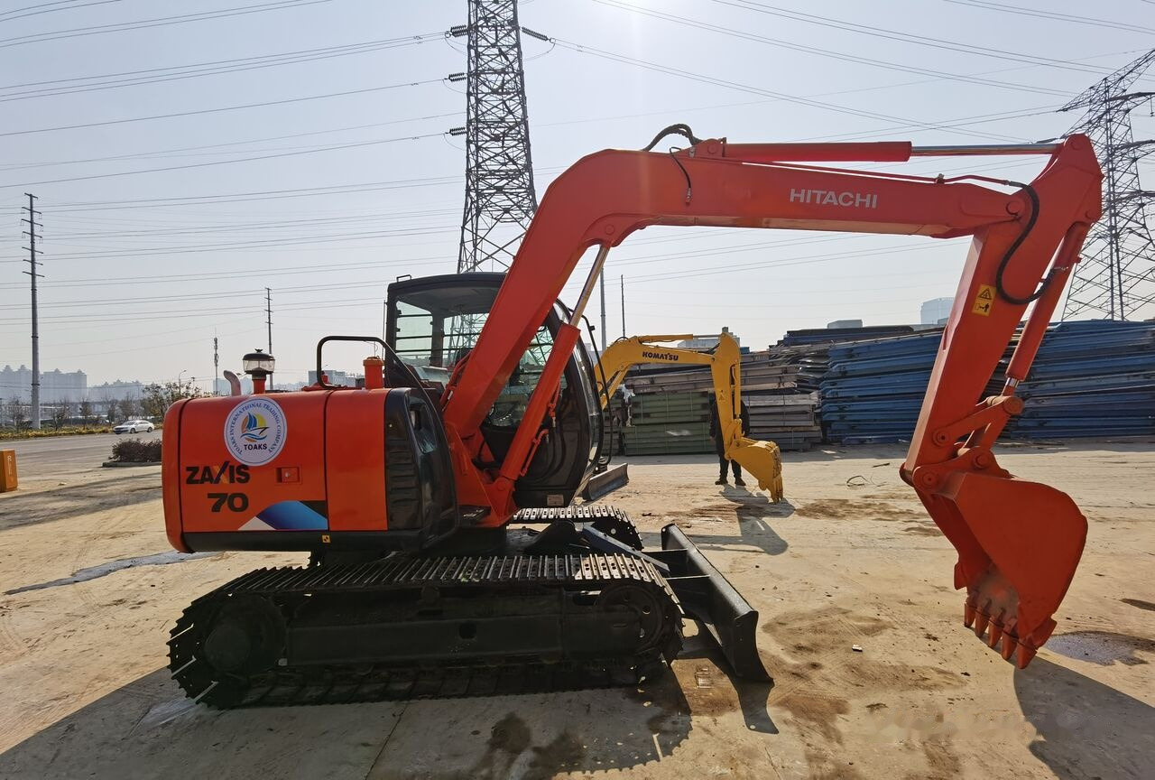 Hitachi ZX70 - Mini bager: slika Hitachi ZX70 - Mini bager Hitachi ZX70 - Mini bager: slika Hitachi ZX70 - Mini bager