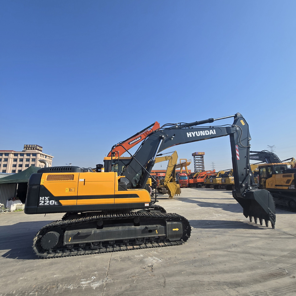 Hyundai HX220L - Bager gusjeničar: slika Hyundai HX220L - Bager gusjeničar Hyundai HX220L - Bager gusjeničar: slika Hyundai HX220L - Bager gusjeničar