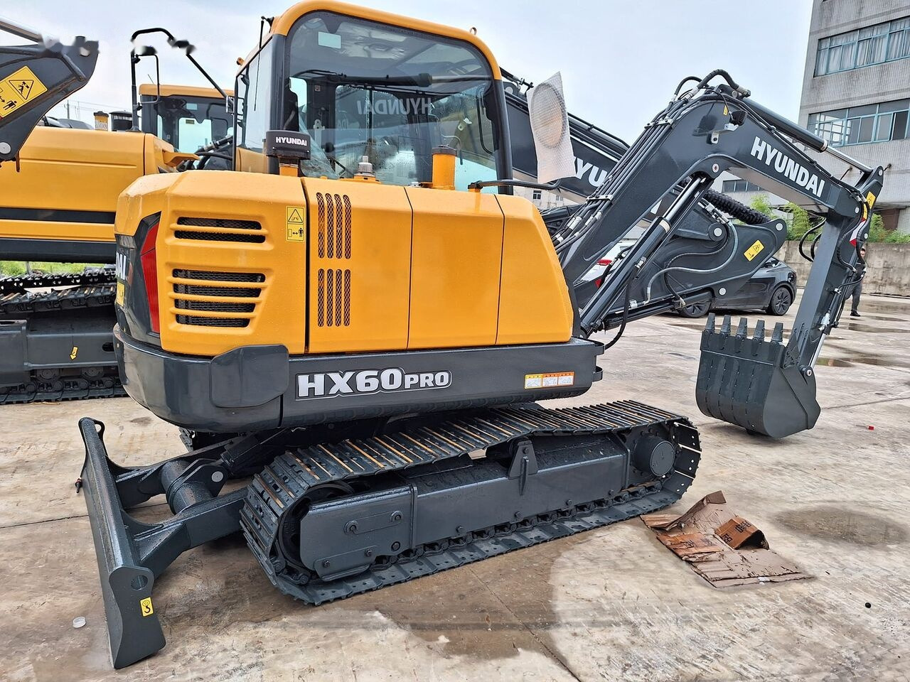 Hyundai HX60 PRO New machine - Mini bager: slika Hyundai HX60 PRO New machine - Mini bager Hyundai HX60 PRO New machine - Mini bager: slika Hyundai HX60 PRO New machine - Mini bager