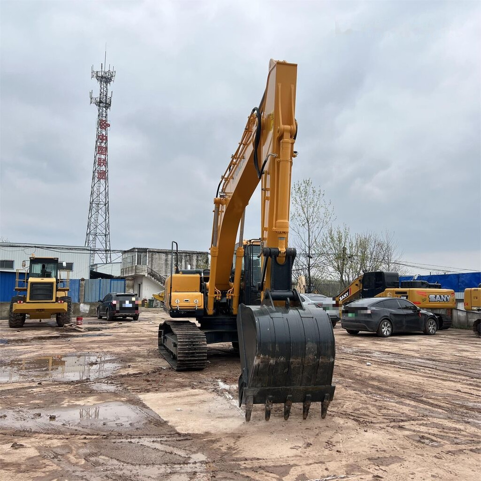 Hyundai R220-9S - Bager gusjeničar: slika Hyundai R220-9S - Bager gusjeničar Hyundai R220-9S - Bager gusjeničar: slika Hyundai R220-9S - Bager gusjeničar