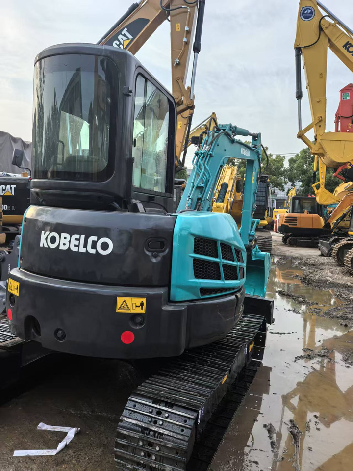 KOBELCO SK55SR - Mini bager: slika KOBELCO SK55SR - Mini bager KOBELCO SK55SR - Mini bager: slika KOBELCO SK55SR - Mini bager