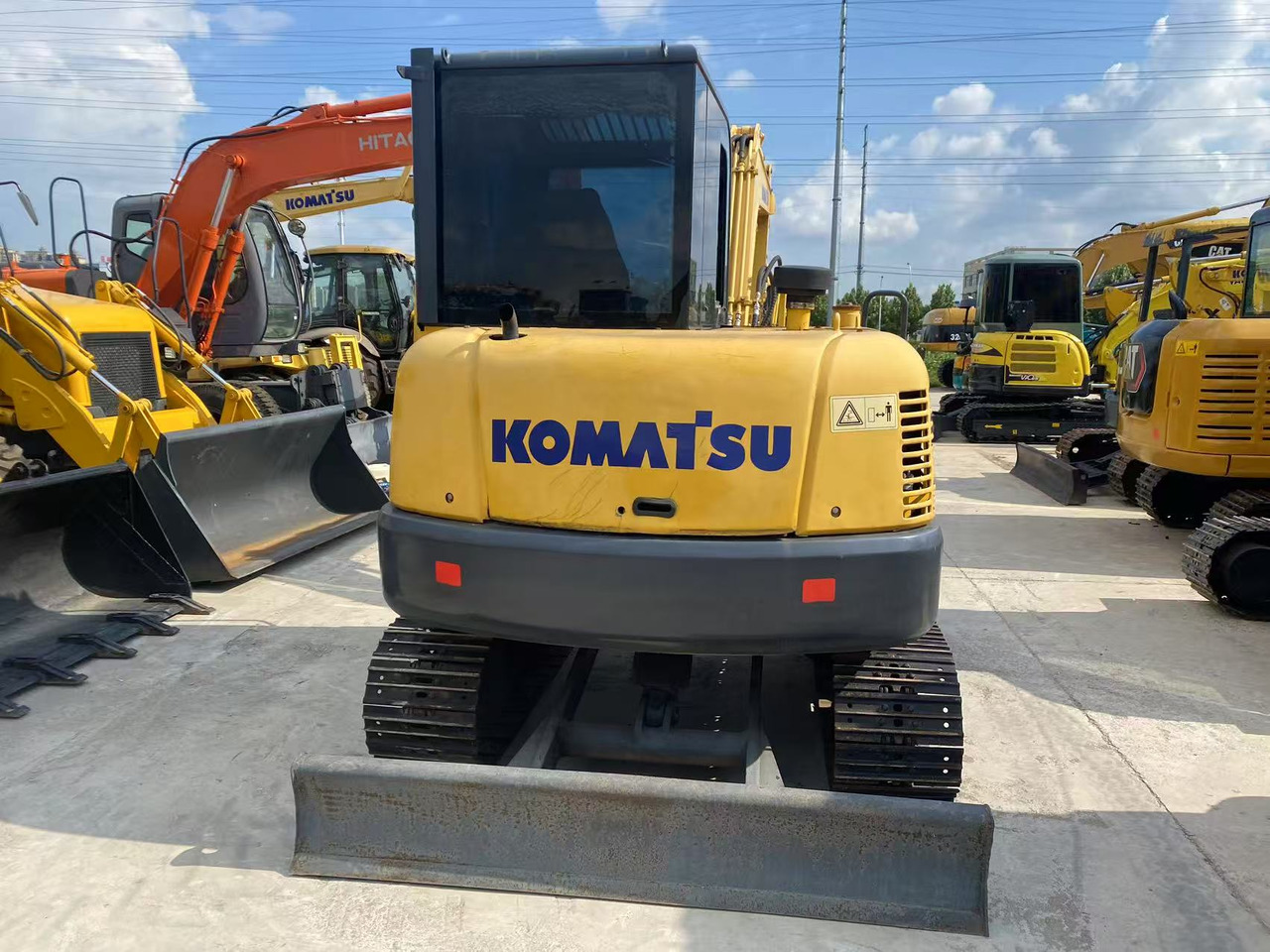 KOMATSU PC56-7 - Mini bager: slika KOMATSU PC56-7 - Mini bager KOMATSU PC56-7 - Mini bager: slika KOMATSU PC56-7 - Mini bager
