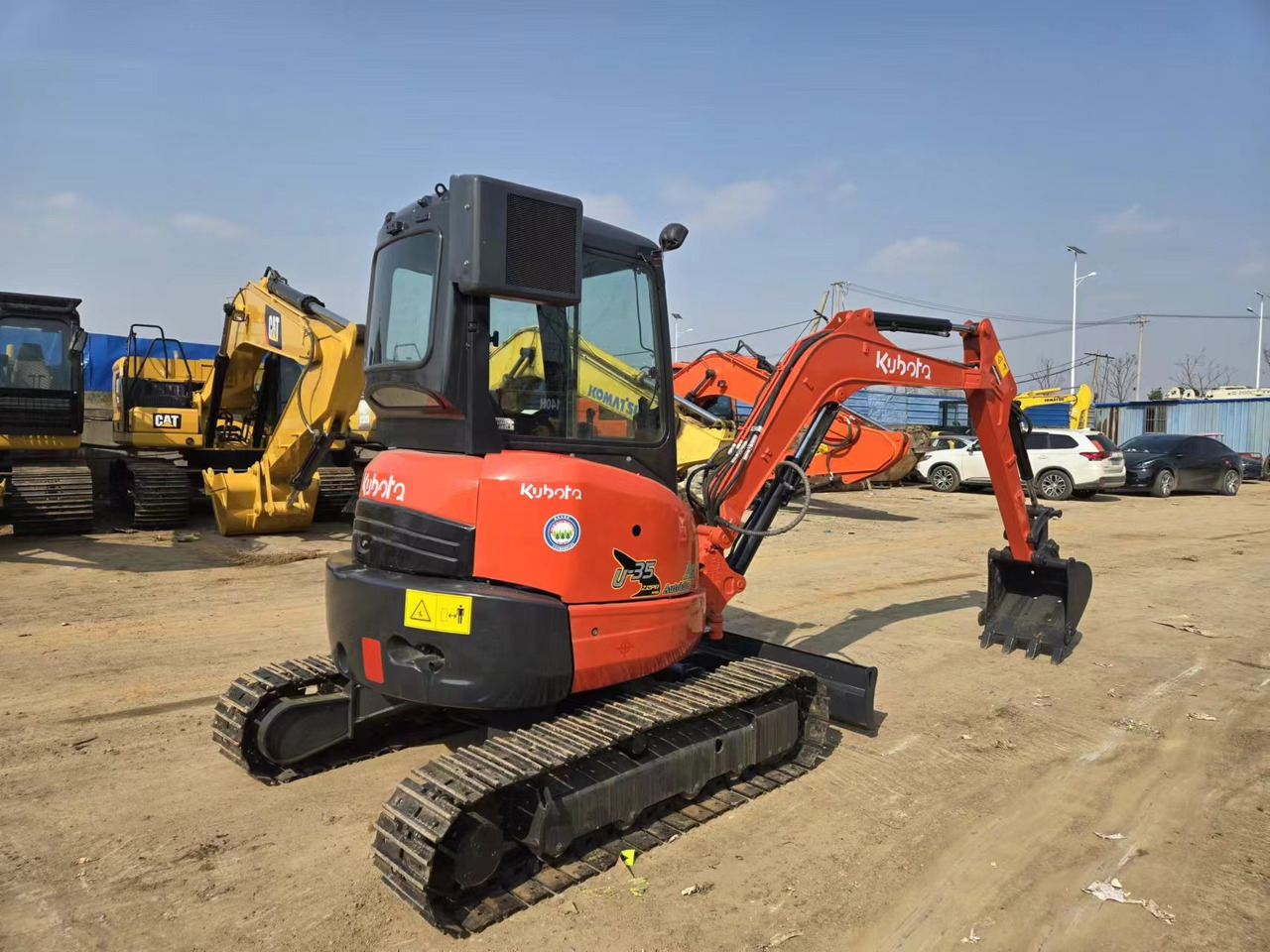 KUBOTA U35 - Mini bager: slika KUBOTA U35 - Mini bager KUBOTA U35 - Mini bager: slika KUBOTA U35 - Mini bager