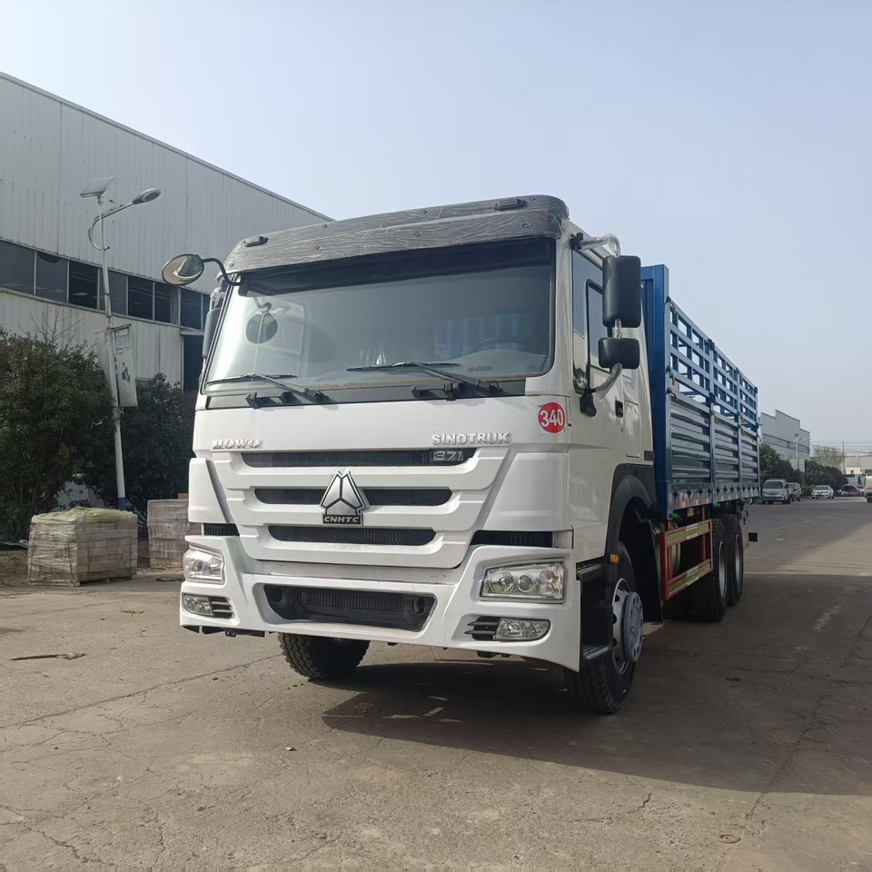SINOTRUK HOWO - Kamion: slika SINOTRUK HOWO - Kamion SINOTRUK HOWO - Kamion: slika SINOTRUK HOWO - Kamion