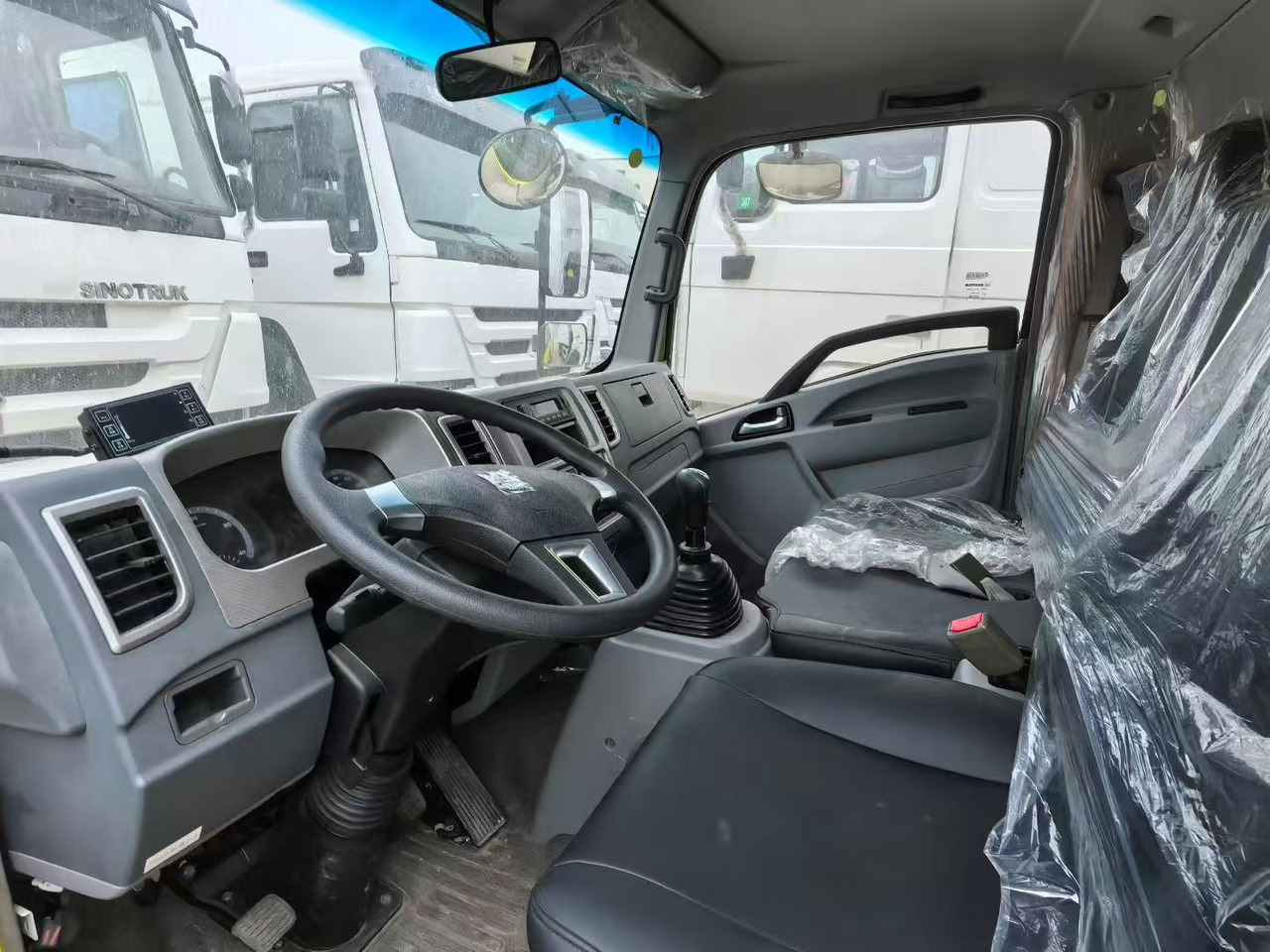 Novi Kamion hladnjača : slika Novi Kamion hladnjača