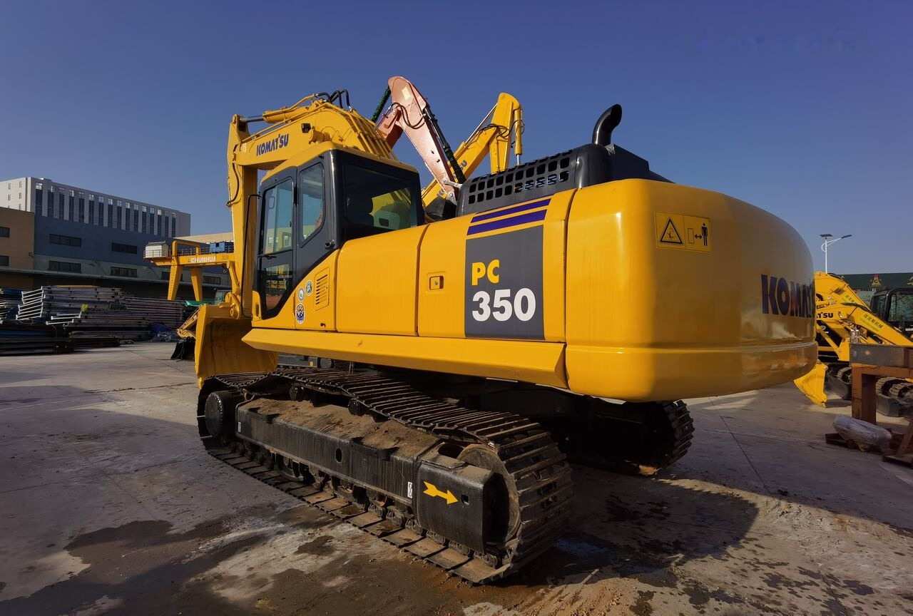 Komatsu PC350-7 - Bager gusjeničar: slika Komatsu PC350-7 - Bager gusjeničar Komatsu PC350-7 - Bager gusjeničar: slika Komatsu PC350-7 - Bager gusjeničar