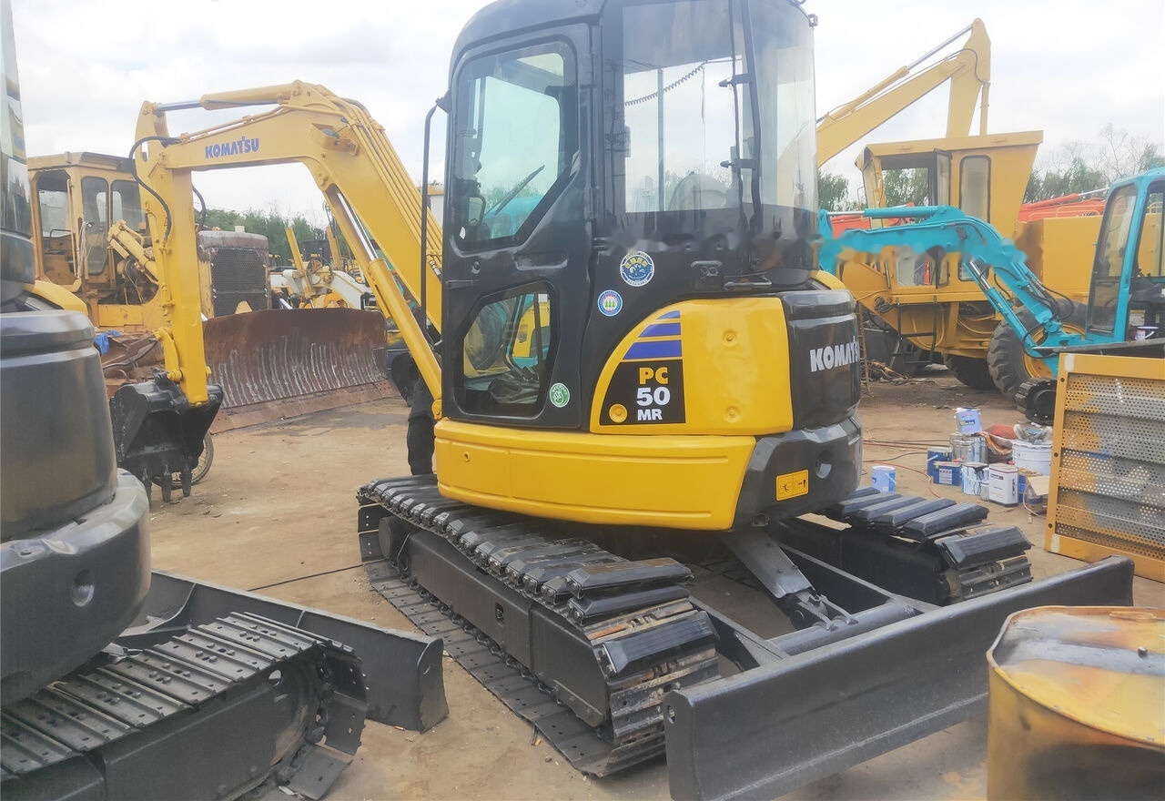 Komatsu PC50MR - Mini bager: slika Komatsu PC50MR - Mini bager Komatsu PC50MR - Mini bager: slika Komatsu PC50MR - Mini bager