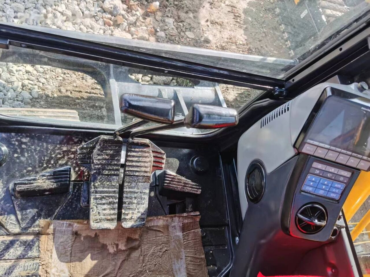 Mini bager Komatsu PC70-8: slika Mini bager Komatsu PC70-8