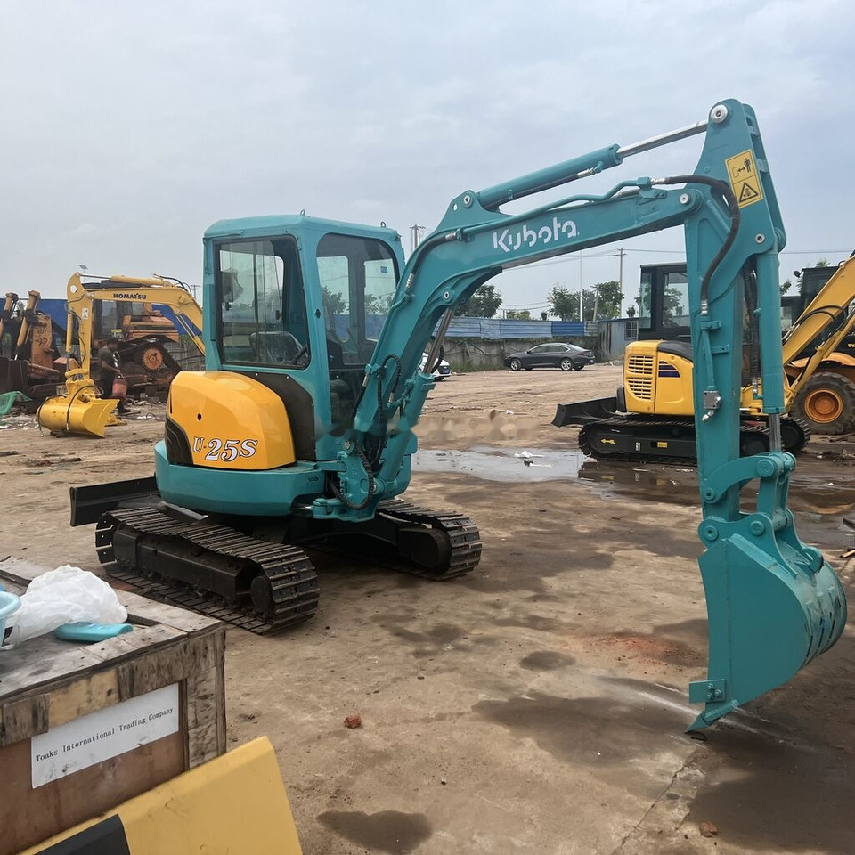 Kubota U25S - Mini bager: slika Kubota U25S - Mini bager Kubota U25S - Mini bager: slika Kubota U25S - Mini bager
