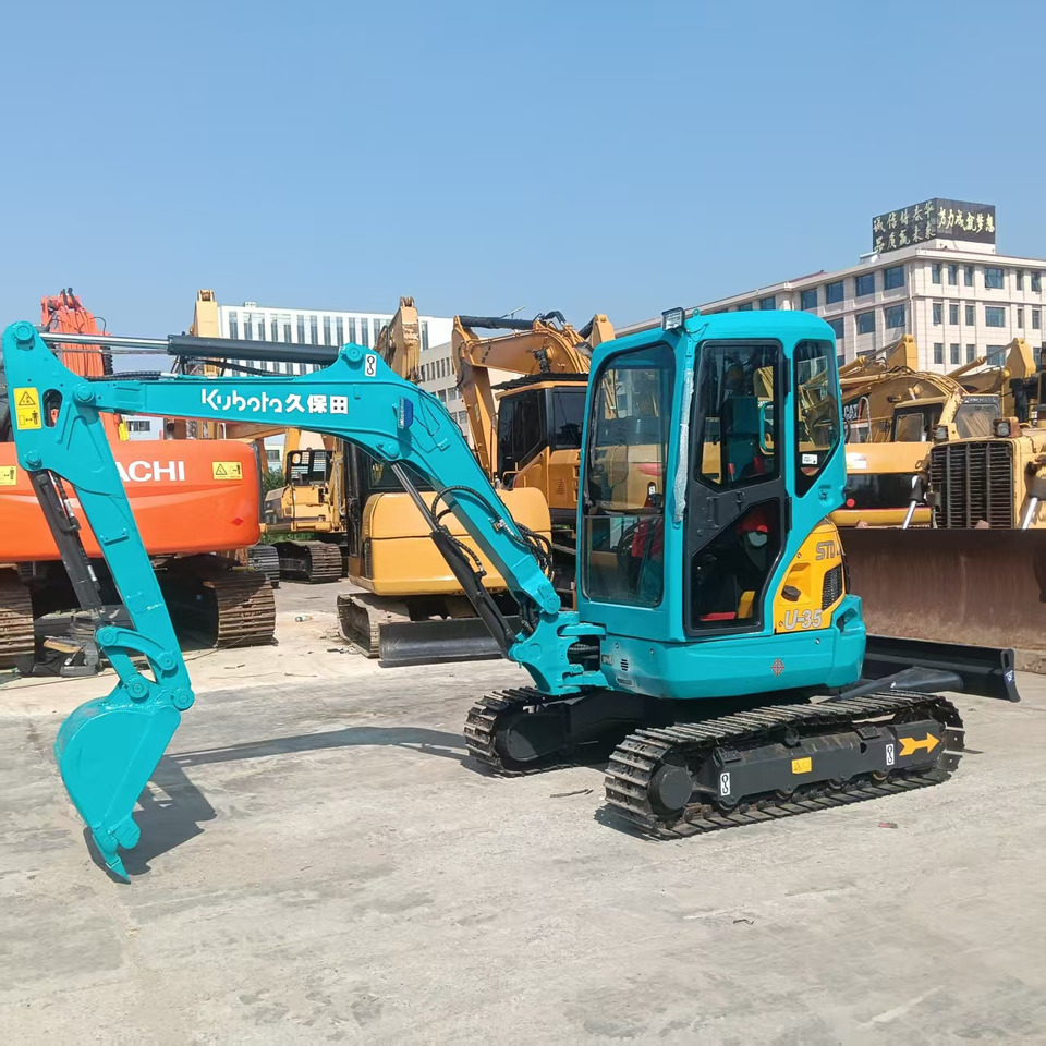 Kubota U35 - Mini bager: slika Kubota U35 - Mini bager Kubota U35 - Mini bager: slika Kubota U35 - Mini bager