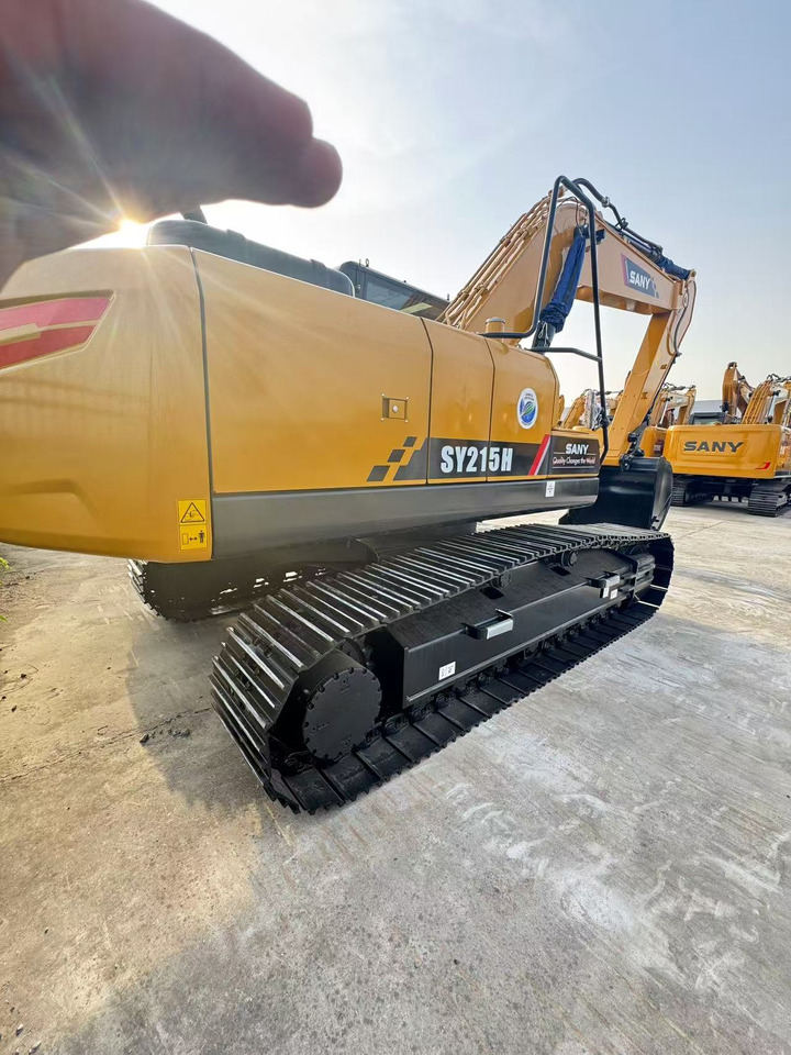 SANY SY215 - Bager gusjeničar: slika SANY SY215 - Bager gusjeničar SANY SY215 - Bager gusjeničar: slika SANY SY215 - Bager gusjeničar