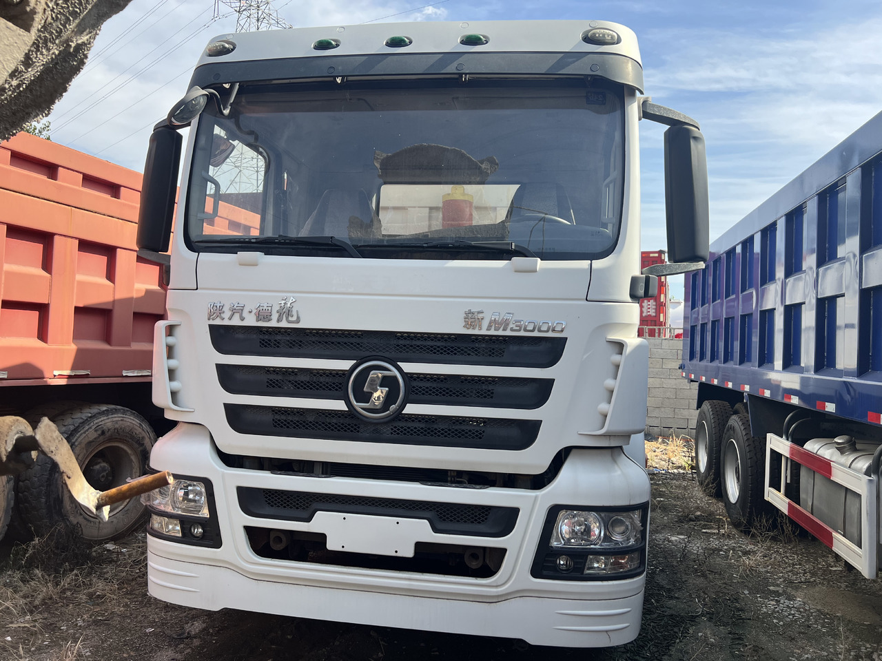 SHACMAN M3000 - Kiper: slika SHACMAN M3000 - Kiper SHACMAN M3000 - Kiper: slika SHACMAN M3000 - Kiper