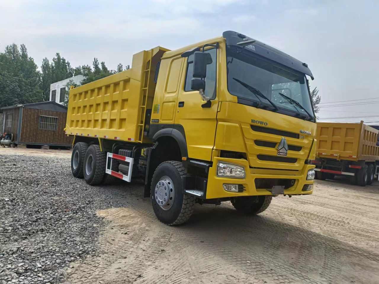 Kiper SINOTRUK HOWO: slika Kiper SINOTRUK HOWO Kiper SINOTRUK HOWO: slika Kiper SINOTRUK HOWO