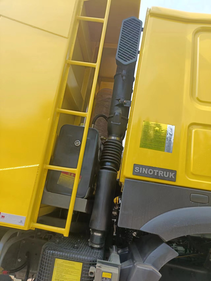 Kiper SINOTRUK HOWO: slika Kiper SINOTRUK HOWO Kiper SINOTRUK HOWO: slika Kiper SINOTRUK HOWO