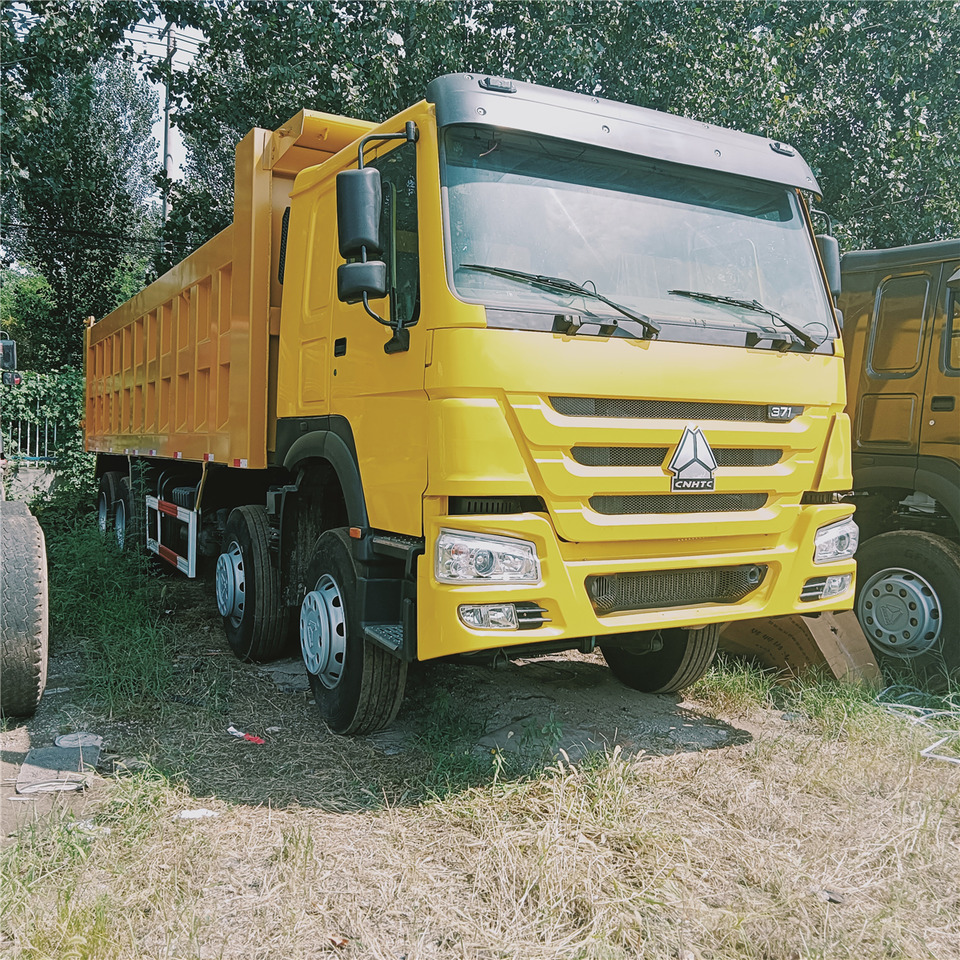 SINOTRUK Howo - Kiper: slika SINOTRUK Howo - Kiper SINOTRUK Howo - Kiper: slika SINOTRUK Howo - Kiper