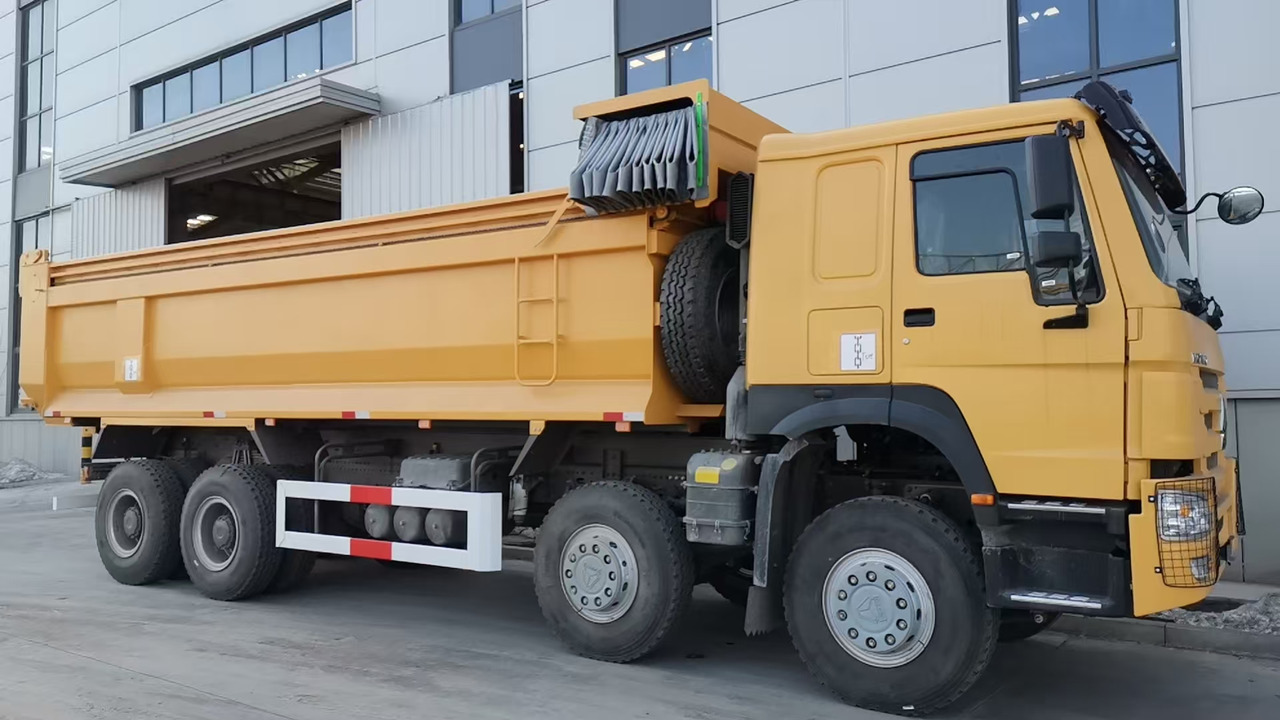 SINOTRUK Howo - Kiper: slika SINOTRUK Howo - Kiper SINOTRUK Howo - Kiper: slika SINOTRUK Howo - Kiper