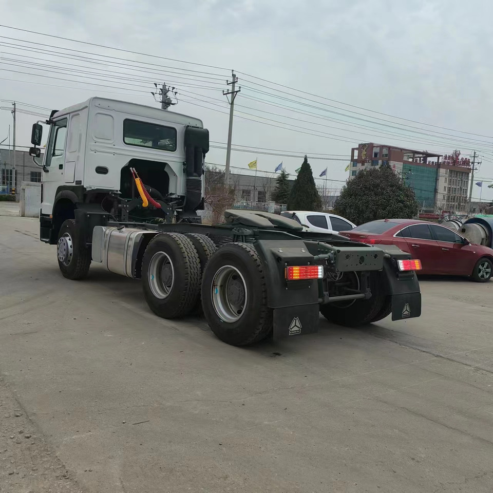 SINOTRUK HOWO trailer head - Tegljač: slika SINOTRUK HOWO trailer head - Tegljač SINOTRUK HOWO trailer head - Tegljač: slika SINOTRUK HOWO trailer head - Tegljač