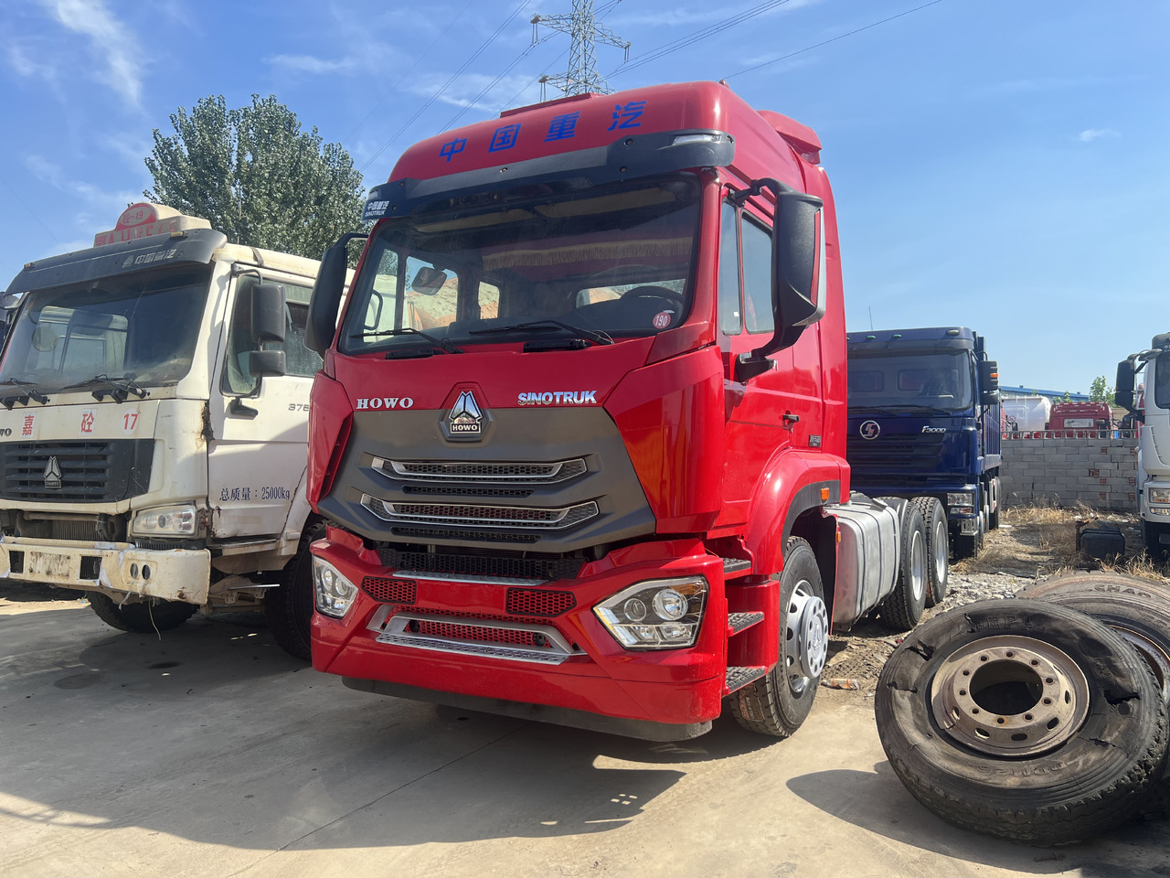 SINOTRUK HOWO trailer head - Tegljač: slika SINOTRUK HOWO trailer head - Tegljač SINOTRUK HOWO trailer head - Tegljač: slika SINOTRUK HOWO trailer head - Tegljač