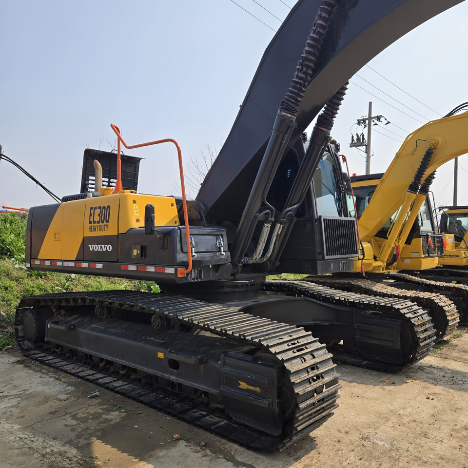 VOLVO EC300 - Bager gusjeničar: slika VOLVO EC300 - Bager gusjeničar VOLVO EC300 - Bager gusjeničar: slika VOLVO EC300 - Bager gusjeničar