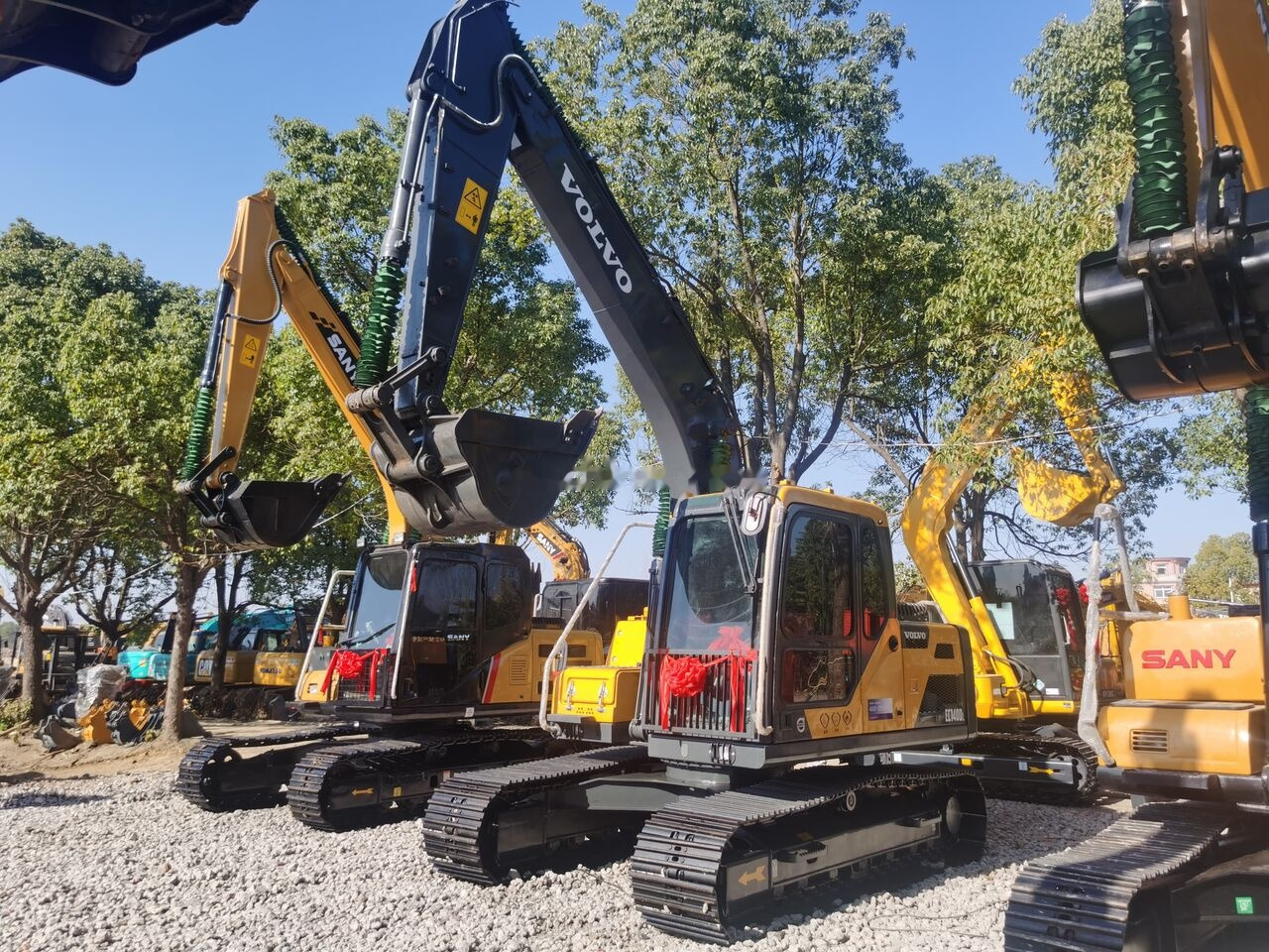 Volvo EC140DL - Bager gusjeničar: slika Volvo EC140DL - Bager gusjeničar Volvo EC140DL - Bager gusjeničar: slika Volvo EC140DL - Bager gusjeničar