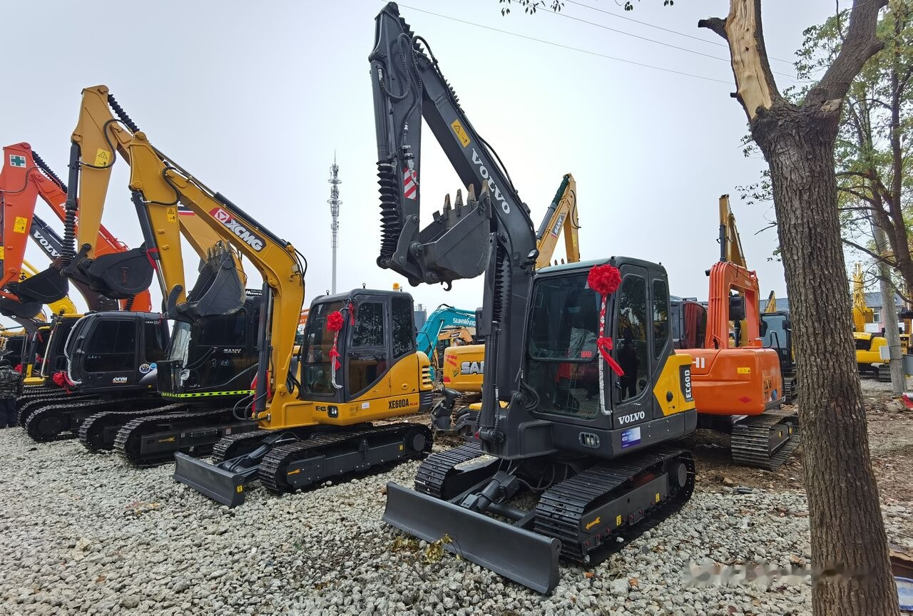 Volvo EC60D - Mini bager: slika Volvo EC60D - Mini bager Volvo EC60D - Mini bager: slika Volvo EC60D - Mini bager
