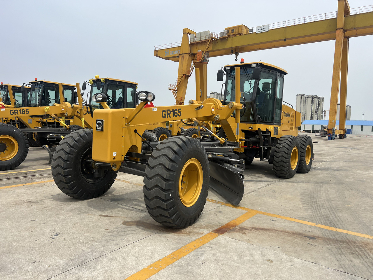 XCMG GR165 - Grejder: slika XCMG GR165 - Grejder XCMG GR165 - Grejder: slika XCMG GR165 - Grejder